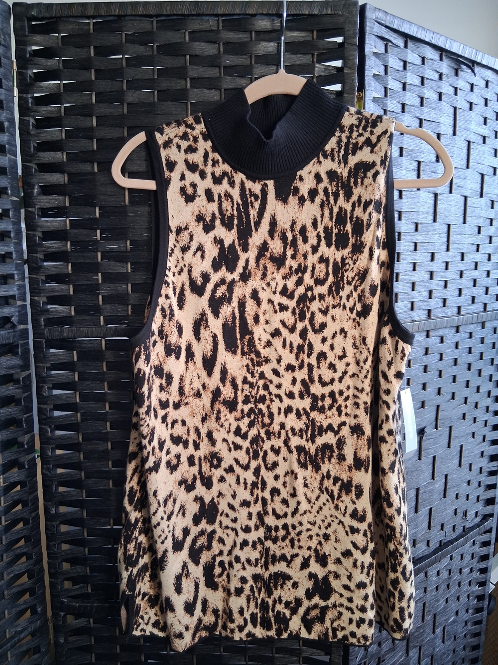 Chico's Leopard Print Sleeveless Tunic in Black and Tan